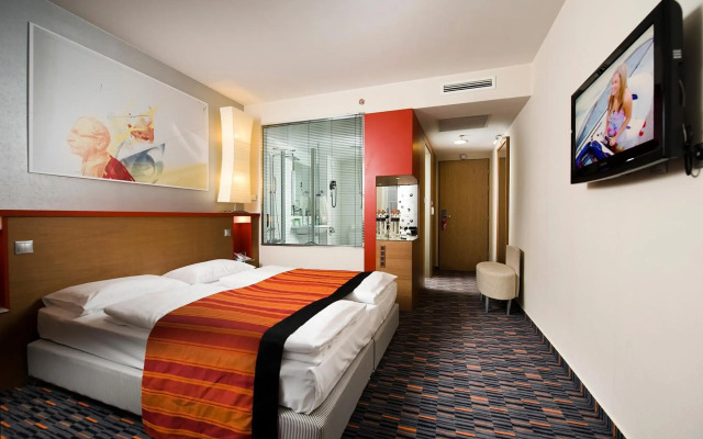 Royal Park Boutique Hotel