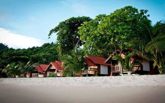 White Sand Beach Resort