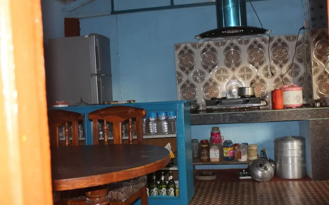 Buddha Shanti Lodge Backpackers paradise