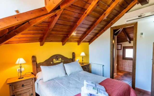 Villa Javier Sayalonga by Ruralidays