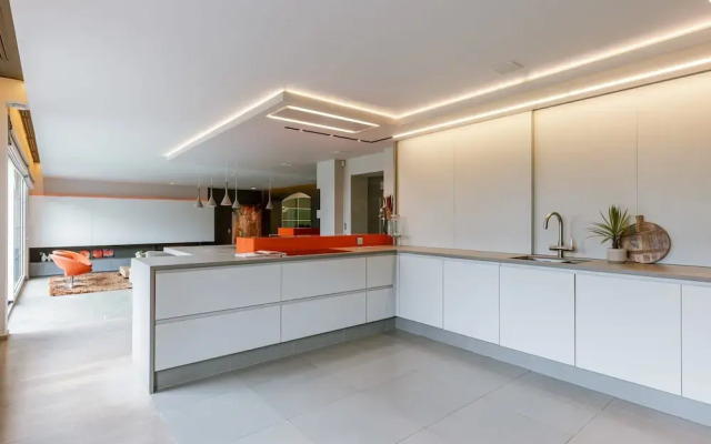 Unique and Very Exclusive Villa Gentbos With Stunning Garden