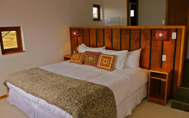 Weskar Patagonia Lodge