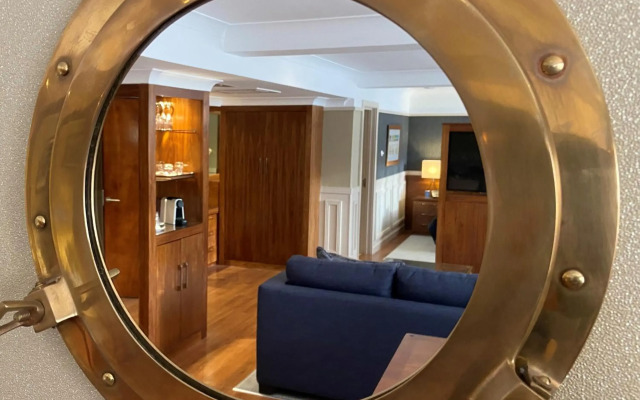 The Liner Hotel