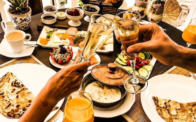 Conny's Boutique Hotel - Adults Only