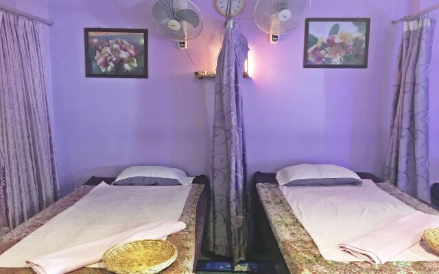 Baan Kanta Hotel