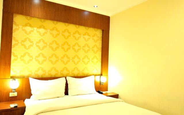 G Hotel