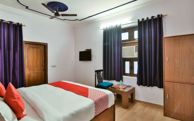 OYO 17346 Hotel Shree Ram