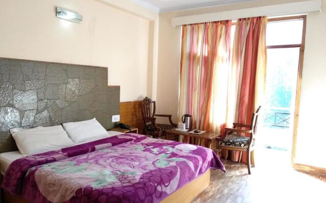 Chichoga Holiday Inn Manali
