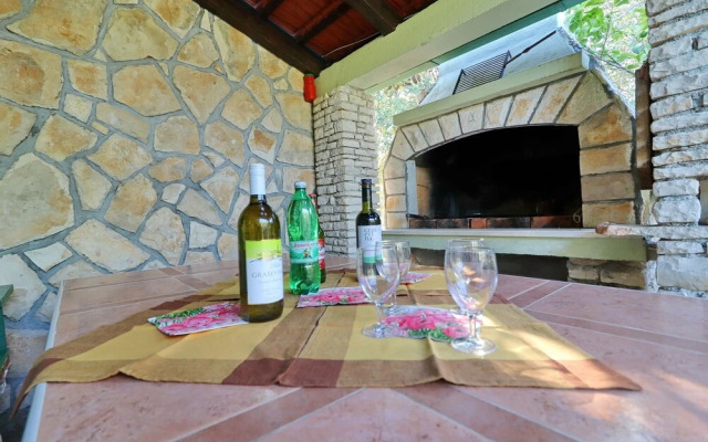 Stone House Oreb's Cottage