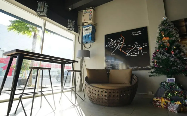 The Lively Hotel Kualanamu by Zen Rooms