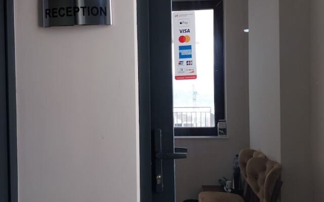 GG ApartHotel