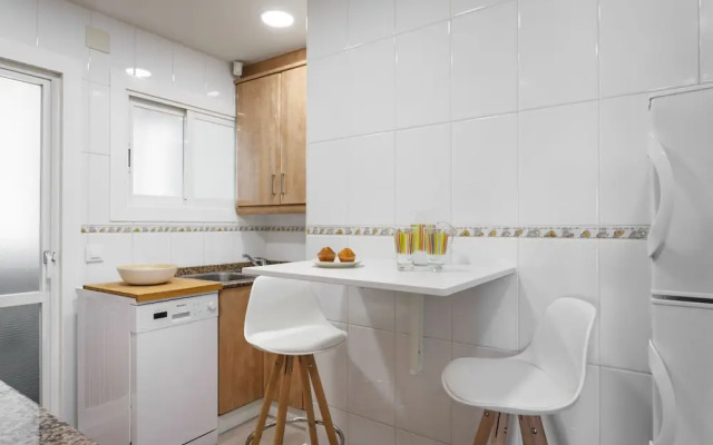 BCN Design Apartment with Portable Wifi