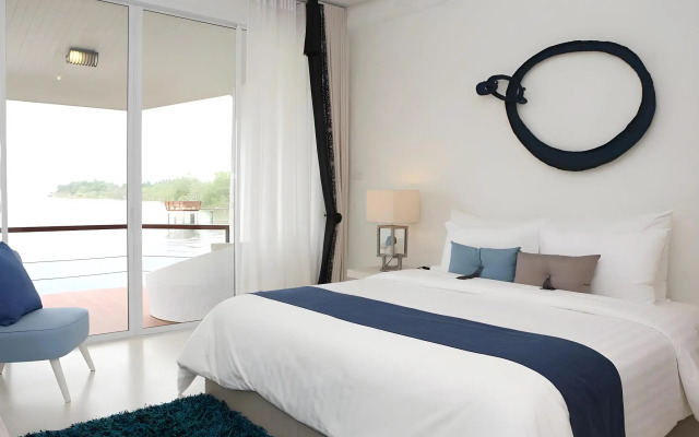 The Blue Sky Resort Ranong