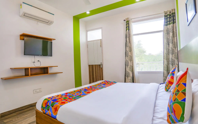 Fabhotel Aravali Suites