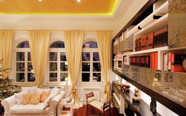 Top of the Tops Center Apartments - extra clean air