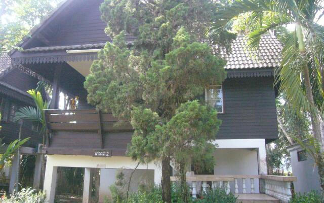 Mae Khum Villa