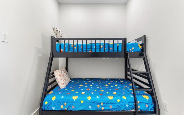 The Harbor Condo 308 - Premier