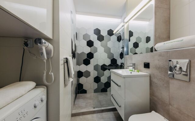 ShortStayPoland Grzybowska B33