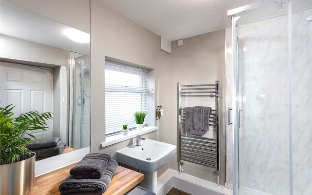 Cosy Plymouth Moorview Apartment