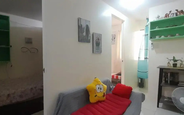 Joh's Haven at East Residences Ortigas - Walk up