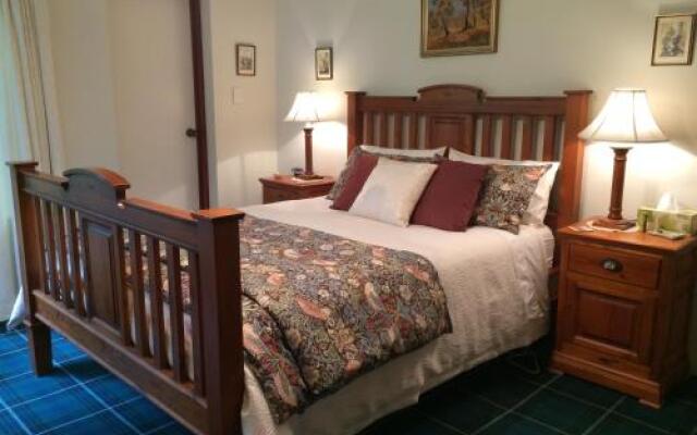 Whispering Pines B&B