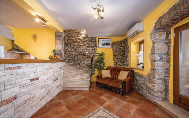 Four-Bedroom Apartment in Nova Vas
