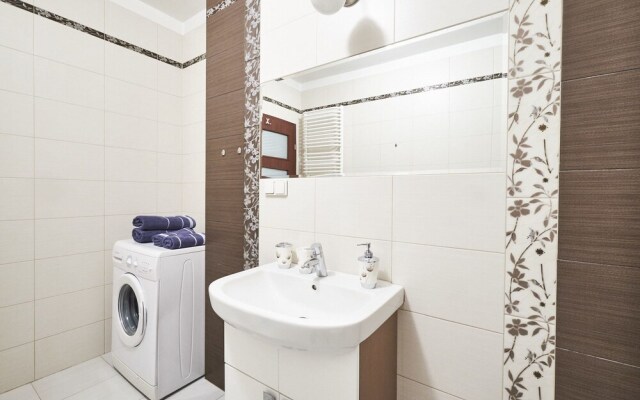 M&R Apartament Airport Marina Mokotow