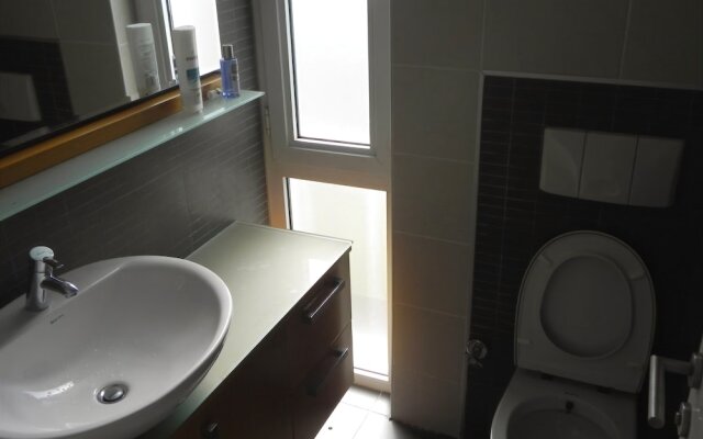 Novron Villas B3