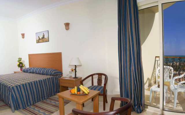 Hawaii Le Jardin Aqua Resort - Families and Couples Only