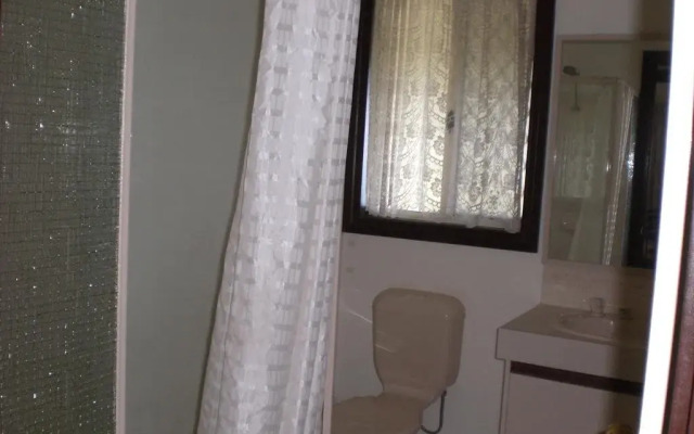 Pinjarra Caravan Park and Cabins