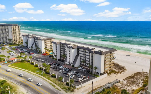 Grand Panama 1005 - Tower Two