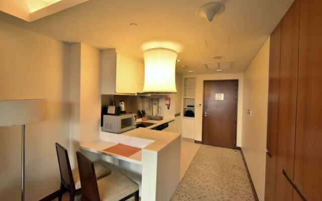 Cute Studio At The Address Dubai Mall