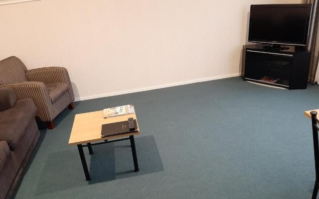 Central Motor Lodge – Guest Rooms – Morrinsville