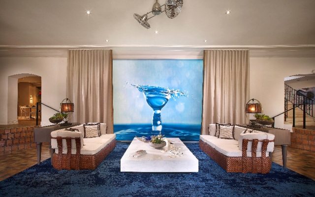 Blue Moon Hotel, Autograph Collection