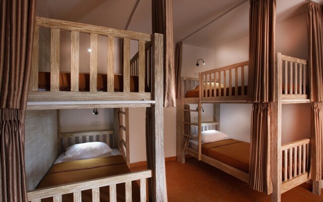 Clover House Bali
