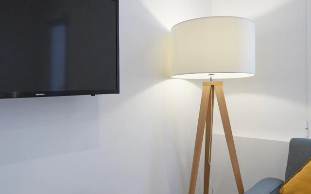 LEEWAYS APARTMENT in ZURITA