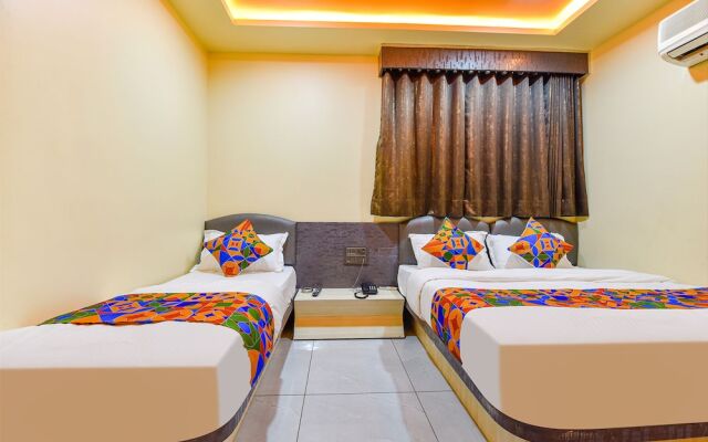 Fabhotel Max Inn