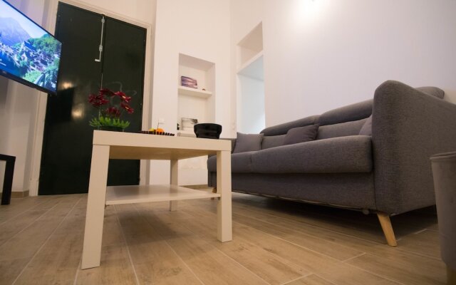 Duplex rénové proche vieux-port