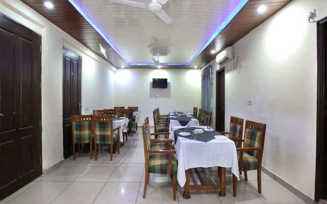 OYO 1732 Hotel The days Inn