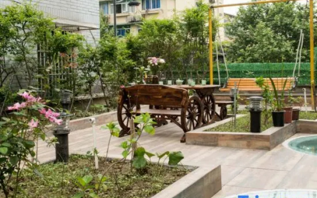 Junyi Hotel