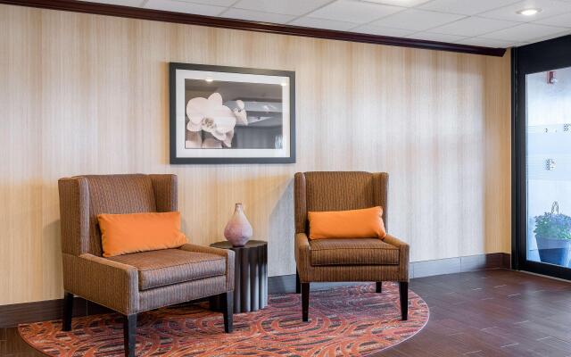 Hampton Inn Parkersburg-Mineral Wells