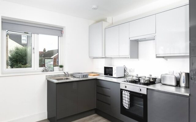 Skyvillion -vineyard Court- Enfield 1bed With Balcony