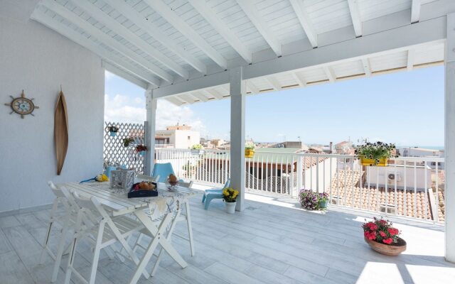 Acqua Azzurra Holiday Home