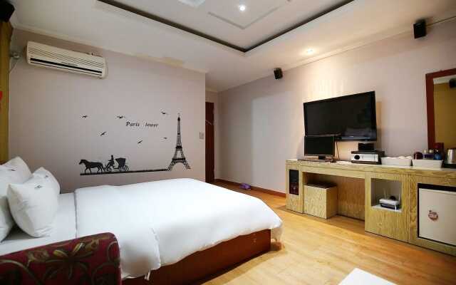 Hotel Rooky