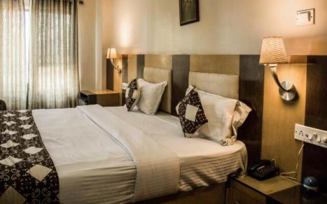 OYO 29062 Hotel Alankar Greens