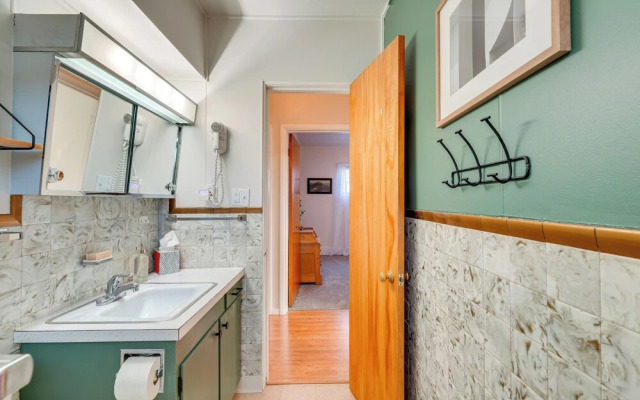 Patio, Grill & Outdoor Dining: Conrad Home!