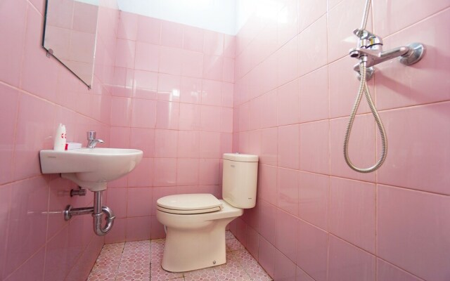 OYO 1064 Manado Airport Homestay