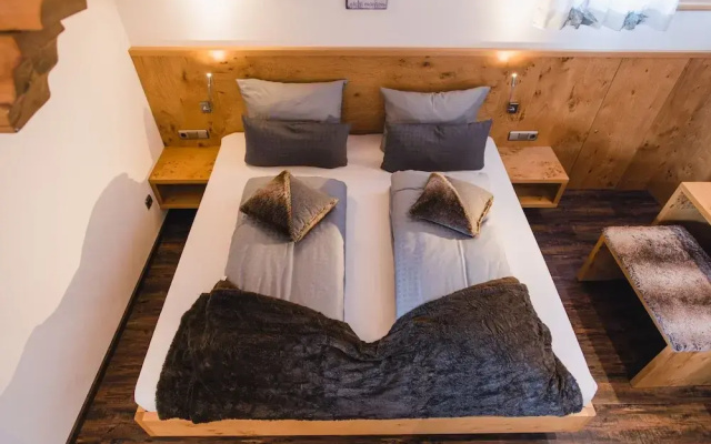 Alpenhotel Tyrol