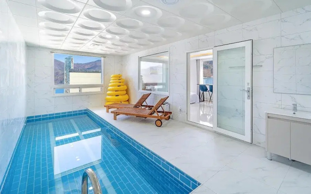 Gapyeong Boreum-dal Poolvilla