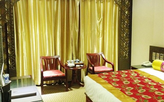 PUSHOW Hotel